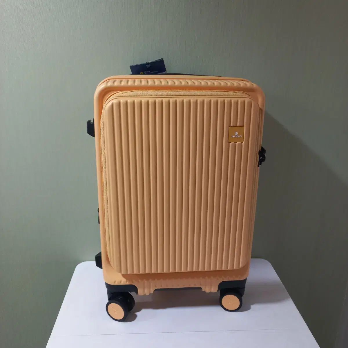 20インチキャリアー リー・オン イエロー 新品 拡張型 【公式通販】