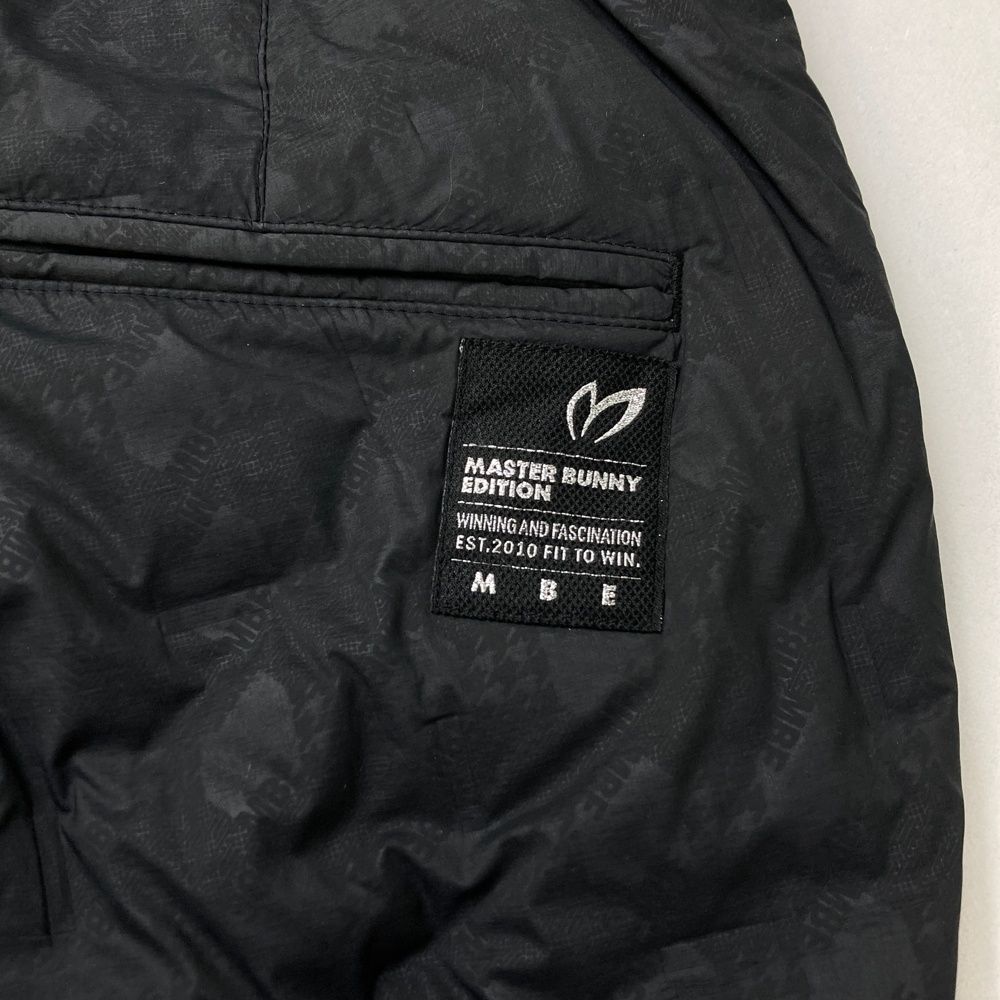 サイズ：4 MASTER BUNNY EDITION マスターバニーエディション ダウン