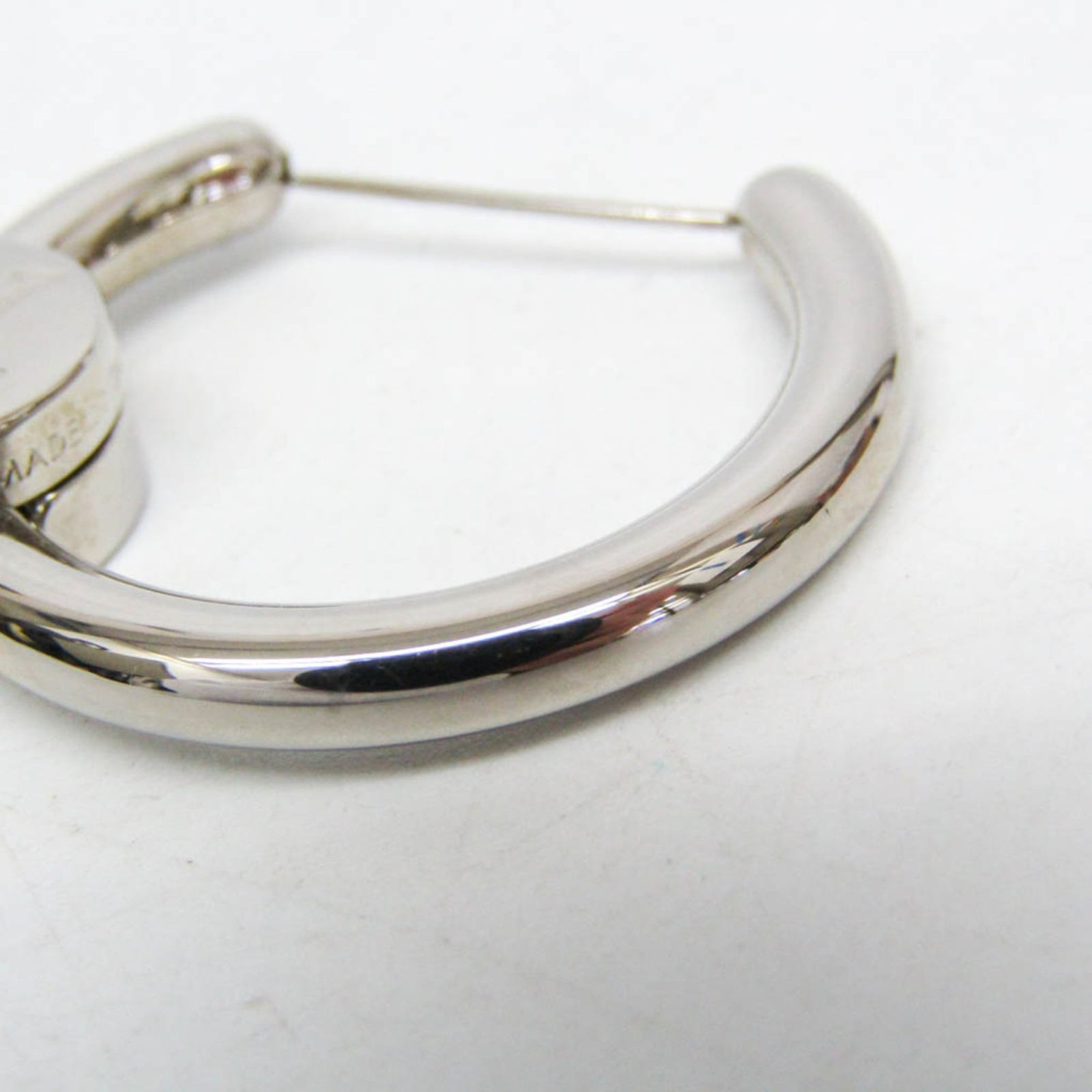 確実正規品　美品　ルイヴィトン　ブローチ　フープ型　MP2032 シルバー 確実正規品 美品 ルイヴィトン ブローチ フープ型 MP2032 シルバー