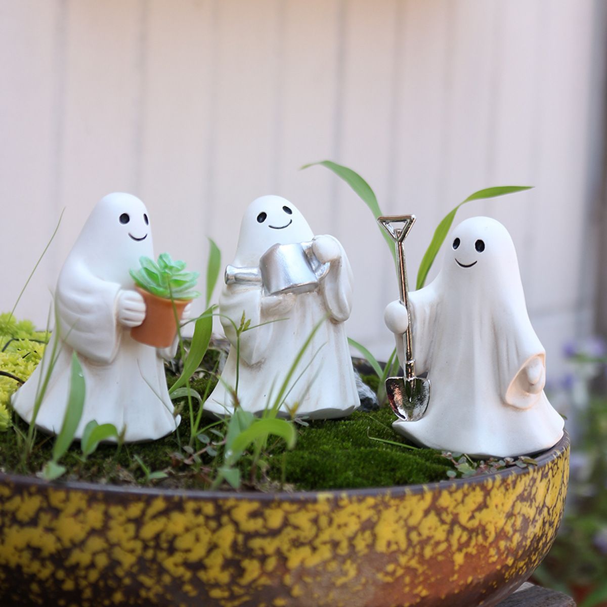 新品未使用 花壇幽霊フィギュア ハロウィンゴーストかわいい面白い