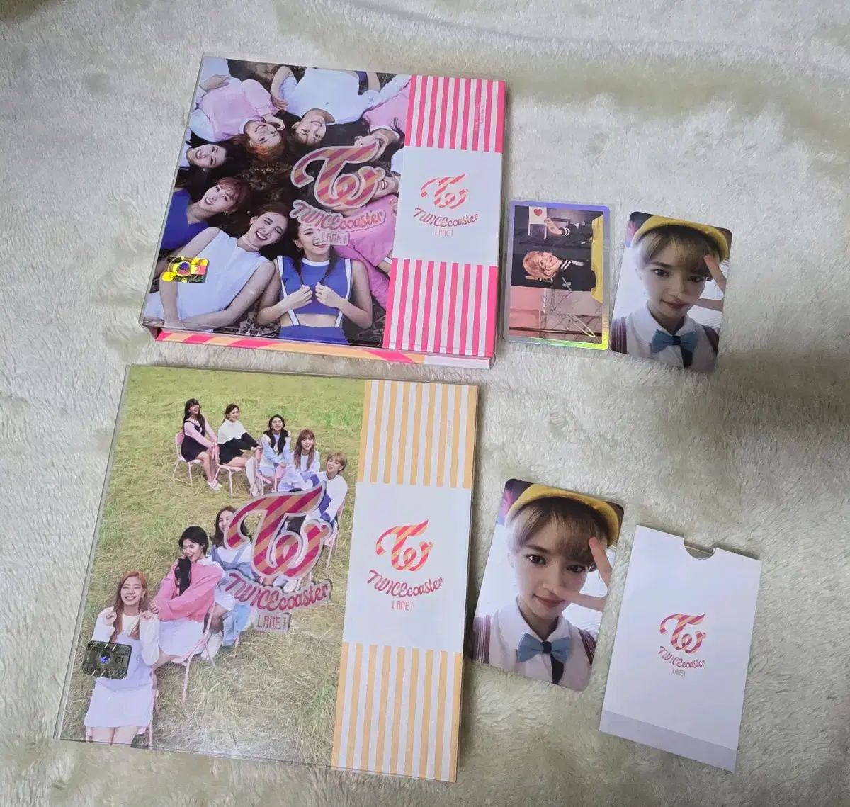 TWICE LANE1 アルバム トレカ付き TWICE LANE1 アルバム トレカ付き