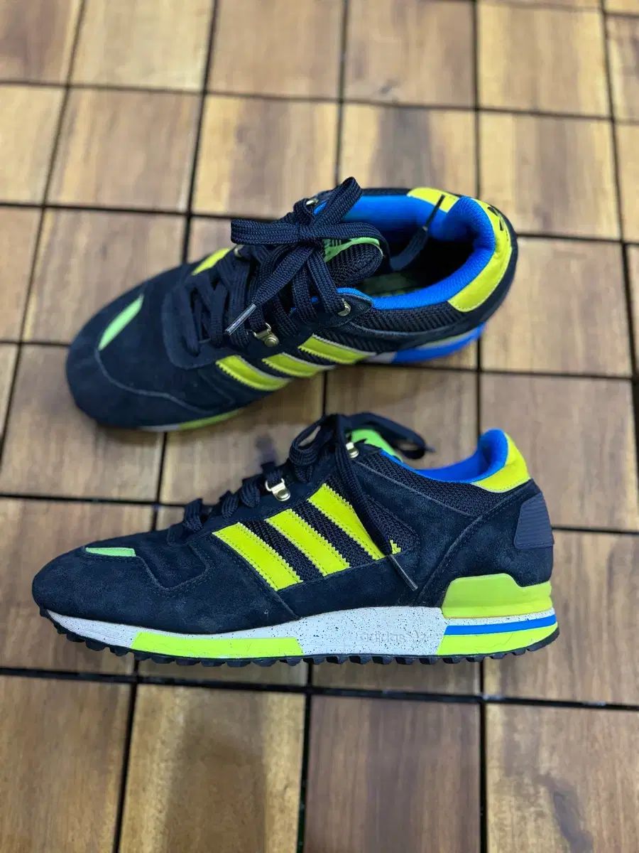 アディダス ZX シリーズ スニーカー 255mm - メルカリ