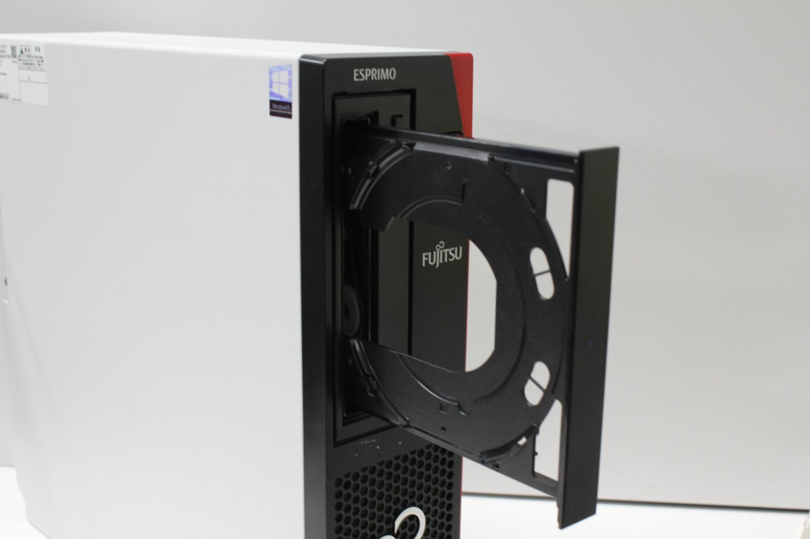 中古デスクトップPC】富士通〈ESPRIMO D588/V〉Intel Core i5/SSD256GB 