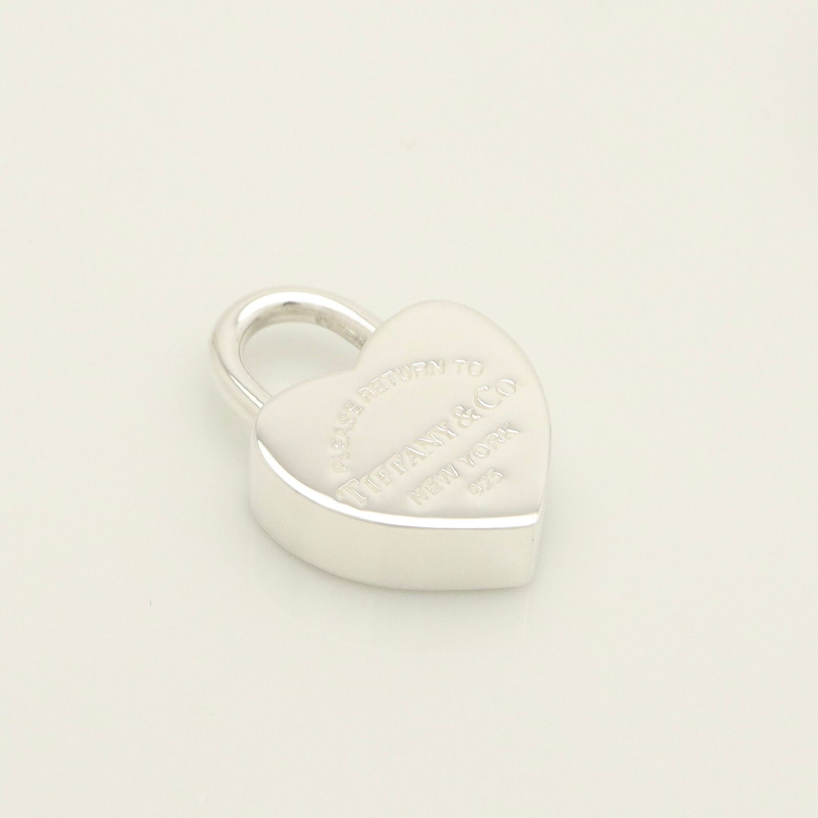 美品】ティファニー TIFFANY&Co. リターントゥ ティファニー ハート