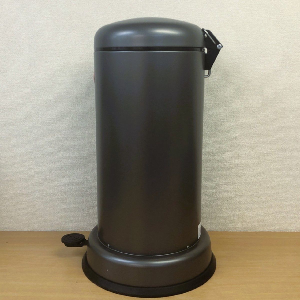 新品未使用品】WESCO ウェスコ ペダル式ゴミ箱 キッチン ペダルビン