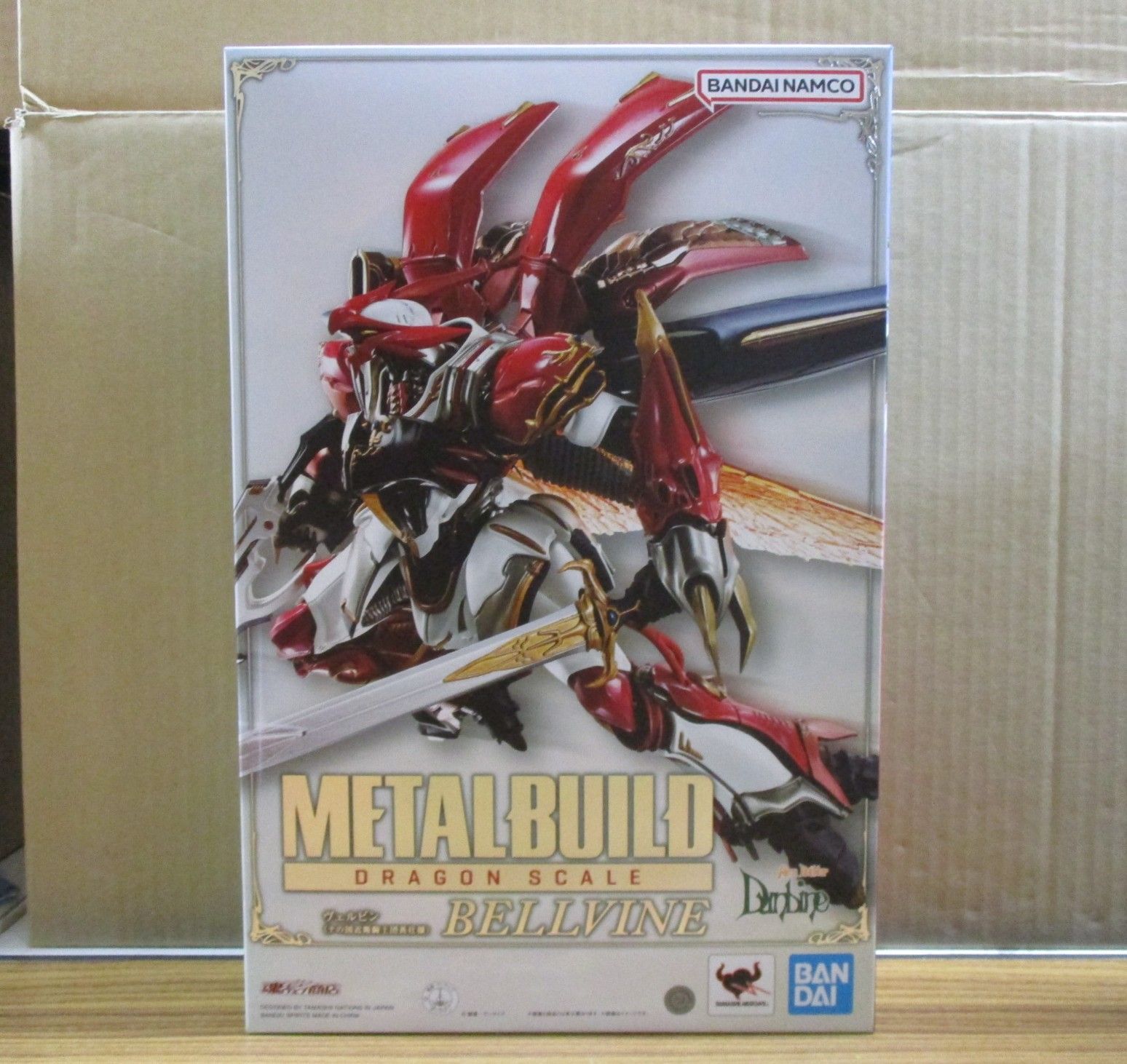 バンダイ METAL BUILD ヴェルビン ナの国近衛騎士団長仕様 輸送箱付未