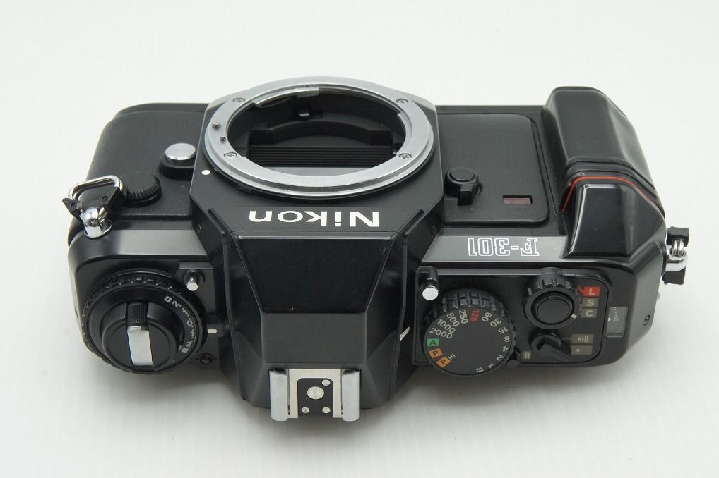 良品 Nikon ニコン F-301 AF 35mm フィルム一眼レフカメラ 260126v