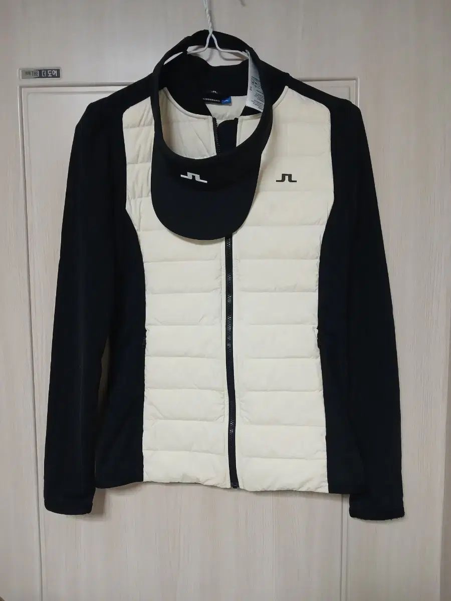 J.LINDEBERG(J.リンドバーグ) ゴルフ ダウン ジャケット + サン