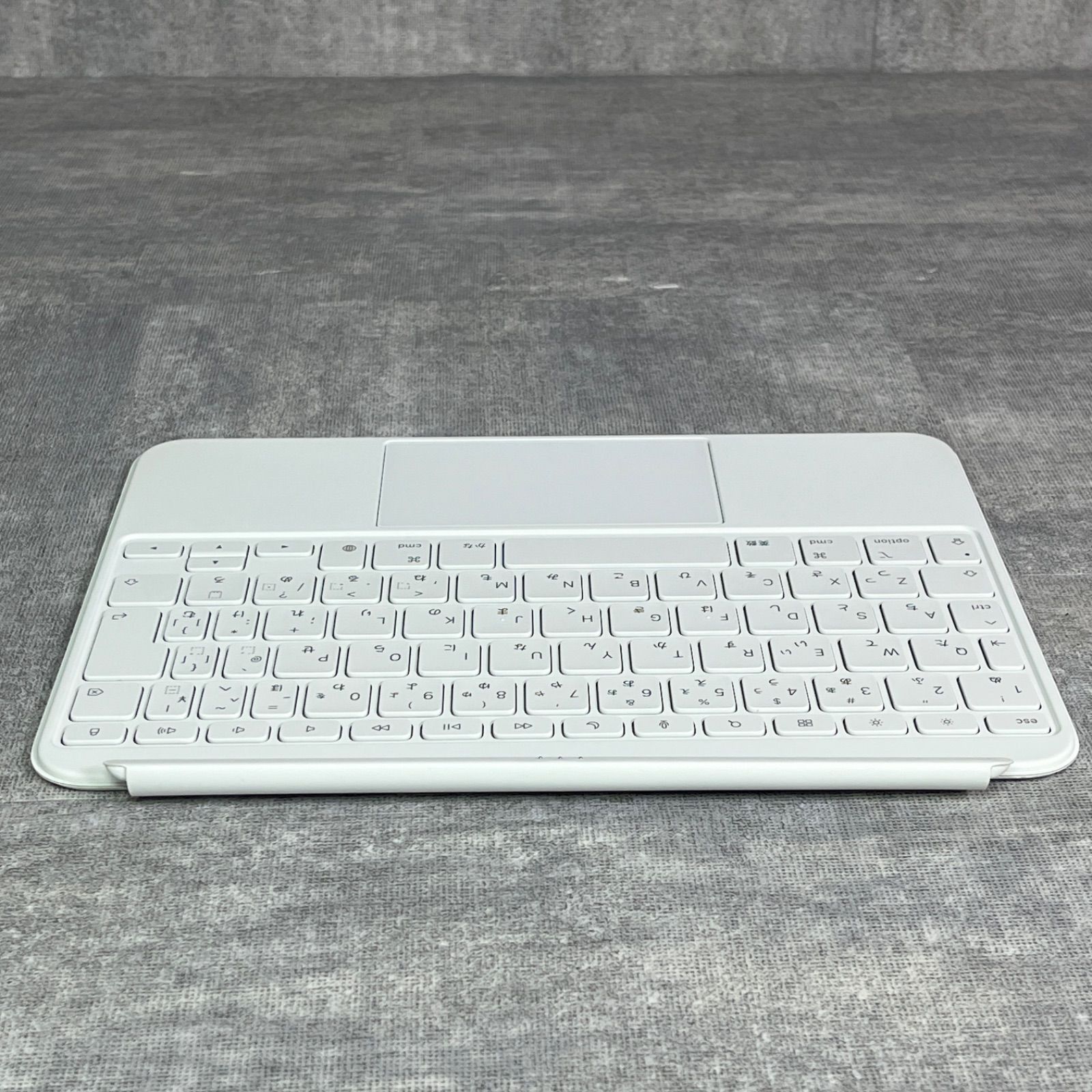 美品 Apple アップル Magic Keyboard Folio マジック キーボード