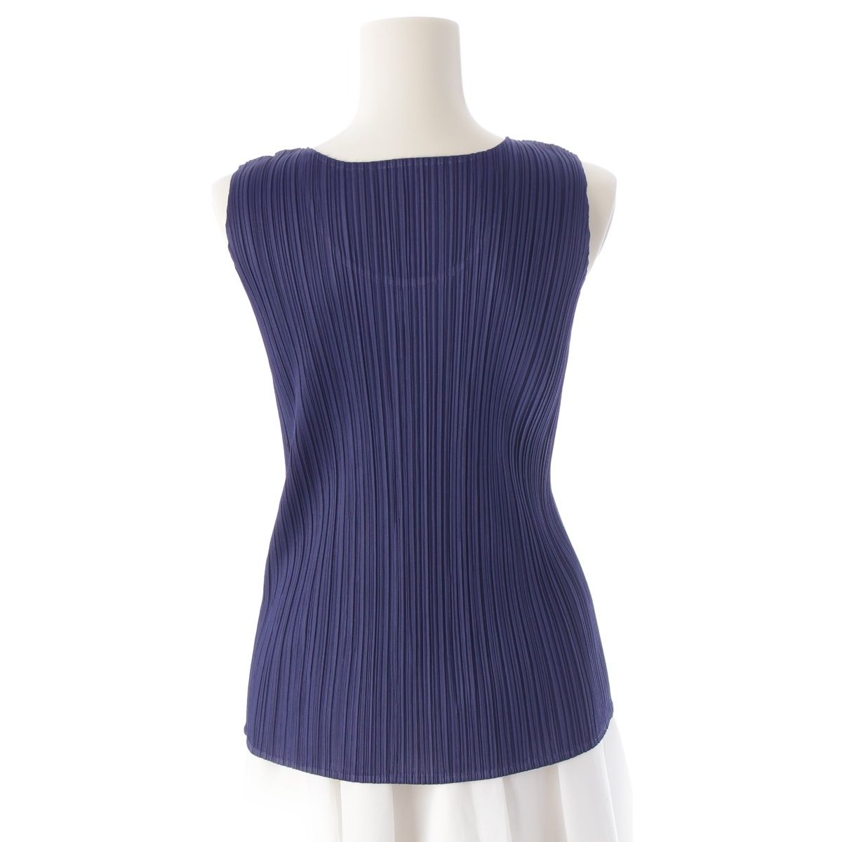 イッセイミヤケ ラウンドネック ノースリーブ タンクトップ PP05-JK600