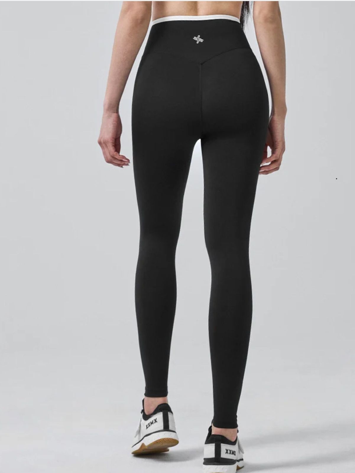 179 オーバーラップ 配色ライン レギンス ブラック L ゼクシィミックス