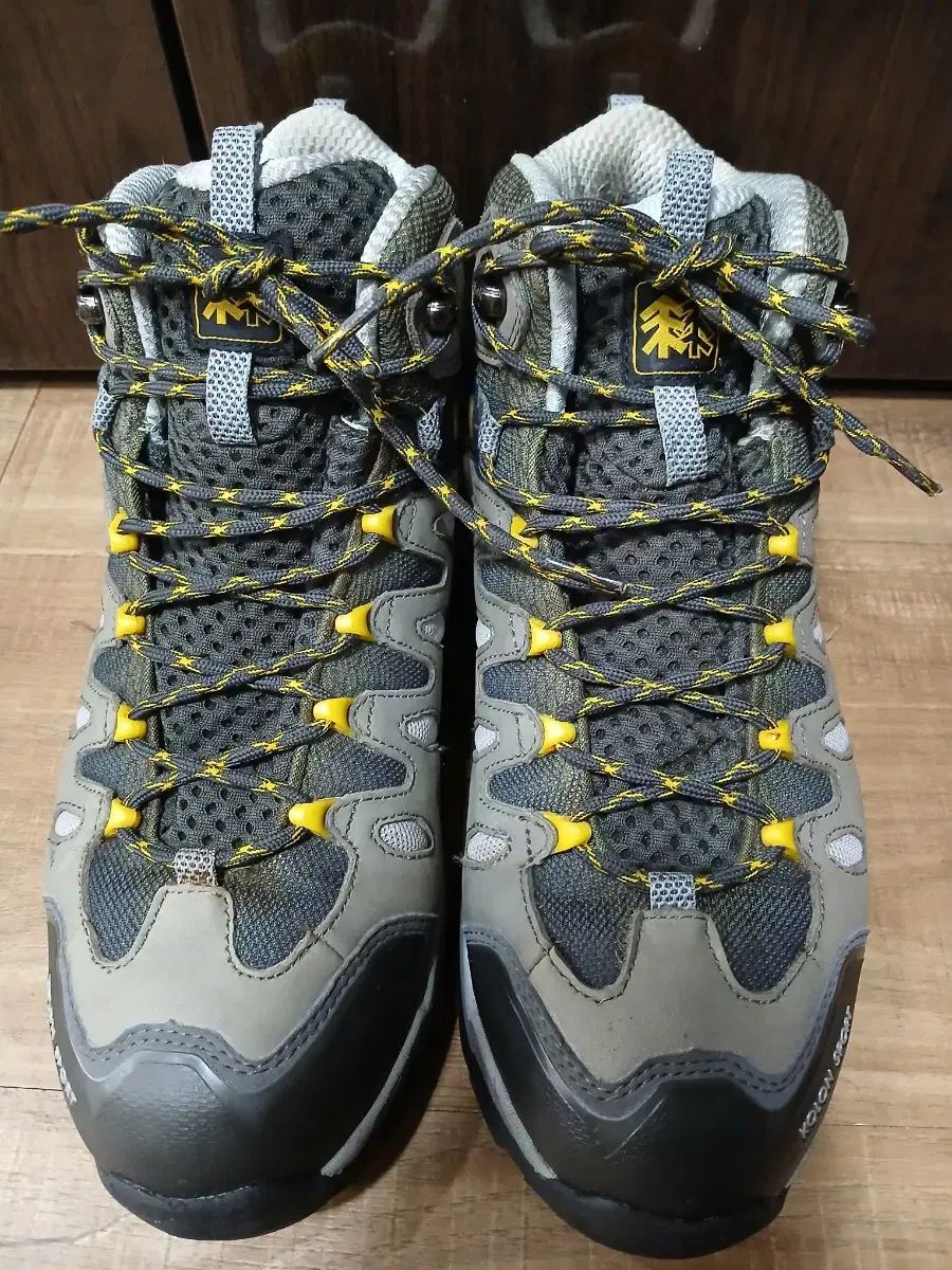 コーロンスポーツ トレッキングシューズ 290 mm