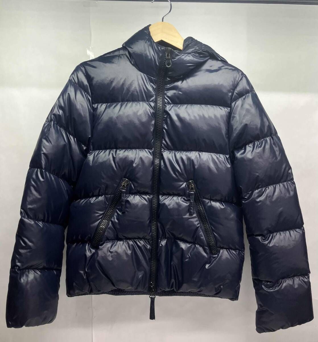 DUVETICA ダウンジャケット レディース サイズ44 G32-003 D92-201 紺色