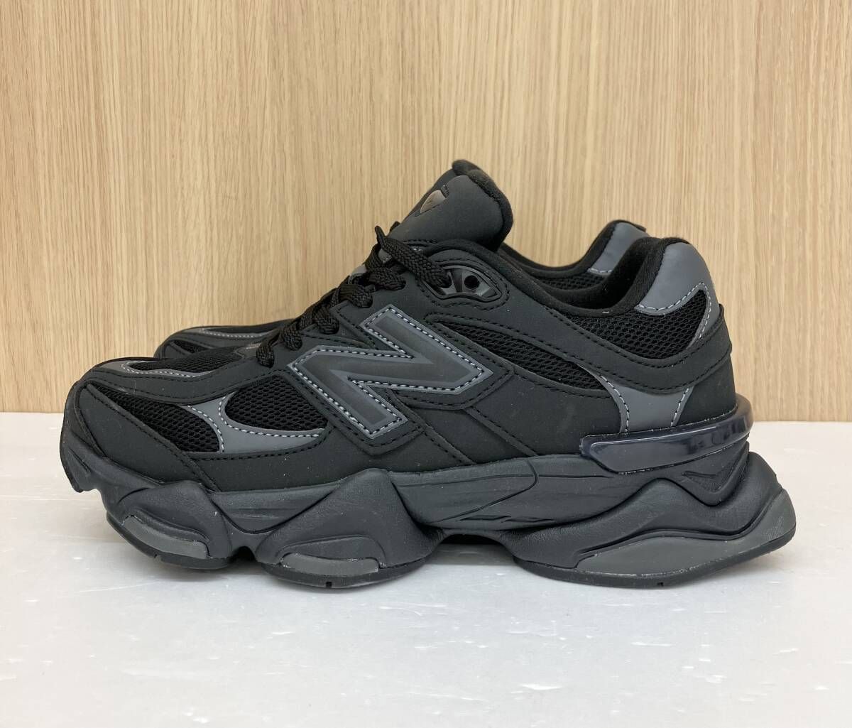 new balance ニューバランス スニーカー U9060ZGE 24.5 ブラック 通年 