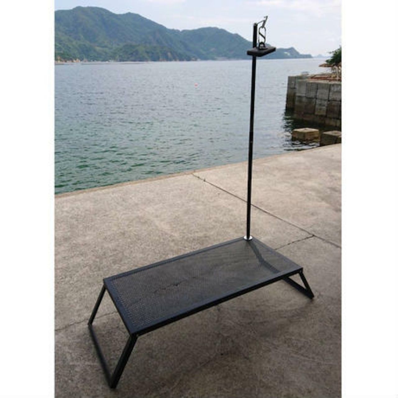 AUVIL LANTERN STAND ランタン ポール 伸縮式 アクセサリー アウトドア