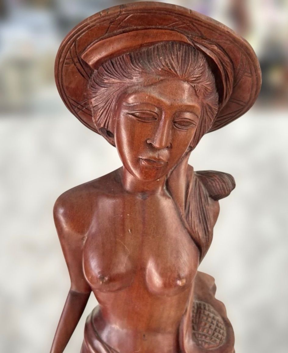 ヴィンテージ インドネシア バリ島 民芸品 女性像 木彫り 木製 彫刻