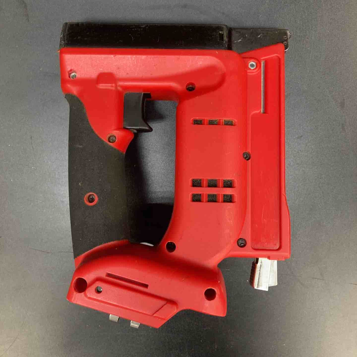 マックス MAX コードレスタッカ TG-ZB 本体