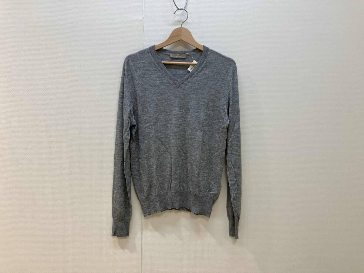 Cruciani クルチアーニ Vネックセーター 長袖ニット サイズ48 灰色