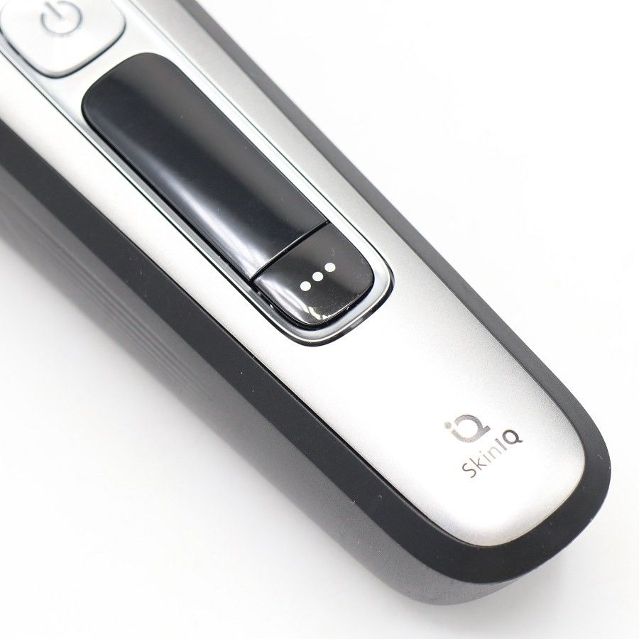 PHILIPS フィリップス 9000シリーズ S9985/50クロームシルバー Philips Shaver series 9000 ウェット＆ドライ電動シェーバー S9985/50