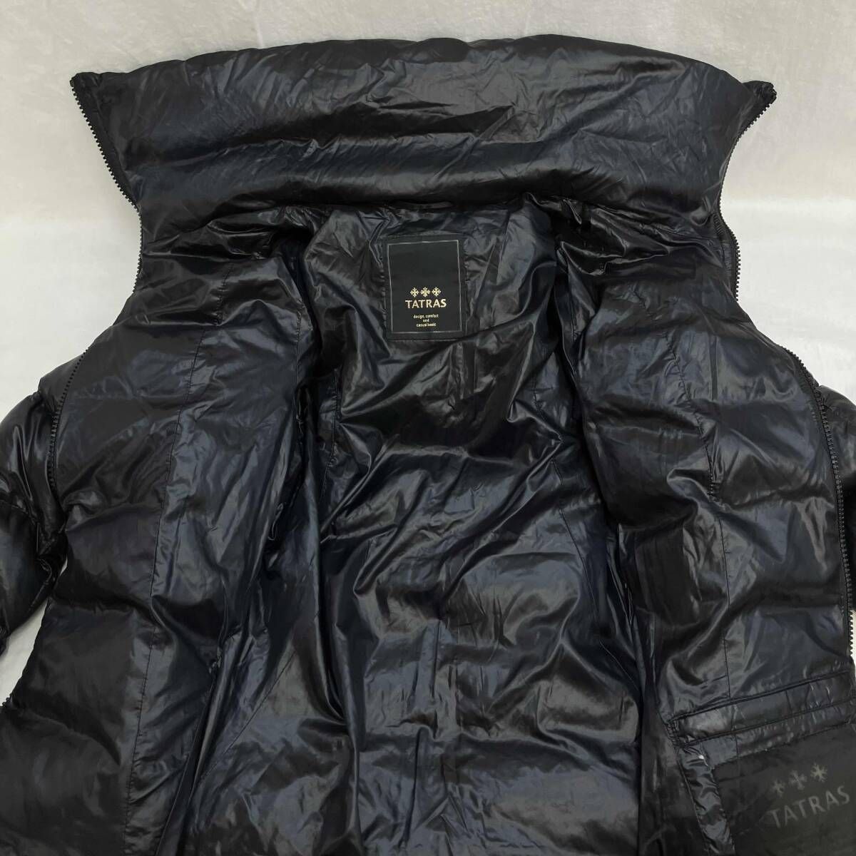 極美品 TATRAS ❄️ダウン コート SARIN サリン ブラック 01 S TATRAS SARIN タトラスサリン ダウンコート LTA14A4179 01 ブラック