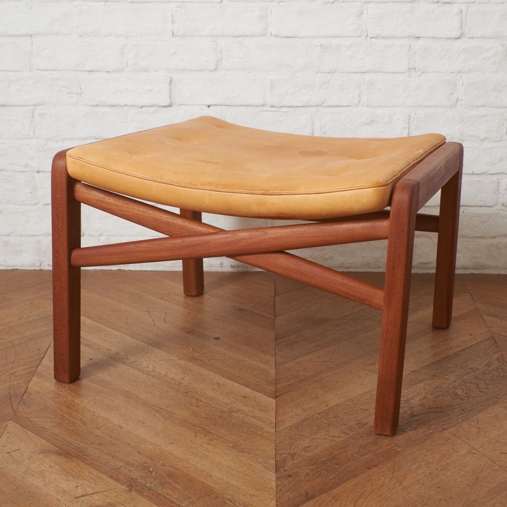 希少■デンマーク製■北欧ヴィンテージ■チーク材■オットマン/フットスツール■ デンマーク スツール 北欧 ヴィンテージ チーク 無垢材 ヌメ革 本革