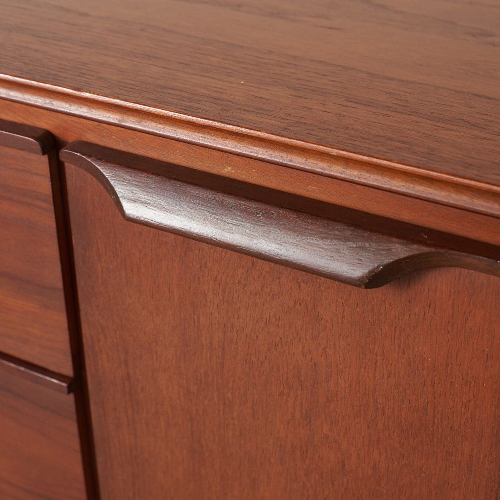 Austinsuite サイドボード チーク 英国 ミッドセンチュリー