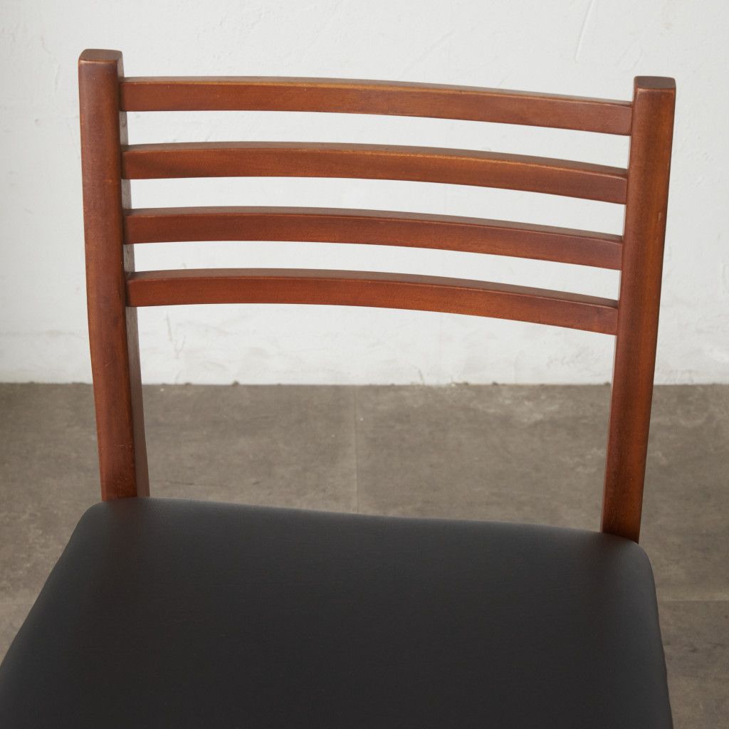 張替済 イギリス ヴィンテージ ダイニングチェア ラダーバック 無垢材