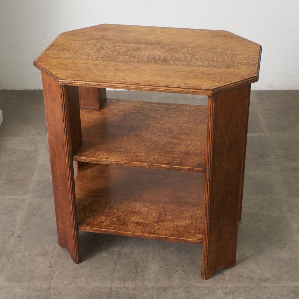英国 アンティーク サイドテーブル アールデコ オーク 無垢材 木彫刻