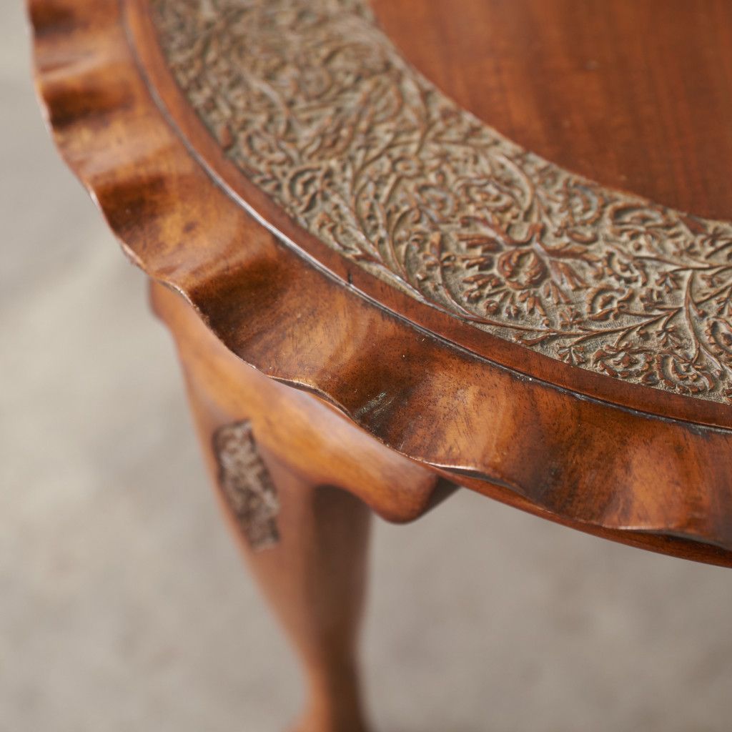 英国 アンティーク コーヒーテーブル ウォールナット 木彫刻 センター