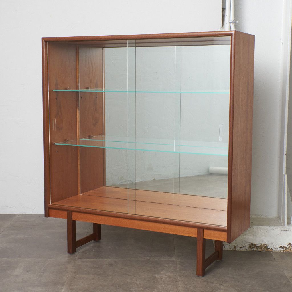 イギリス Turnidge ヴィンテージ ナロー キャビネット チーク 本棚