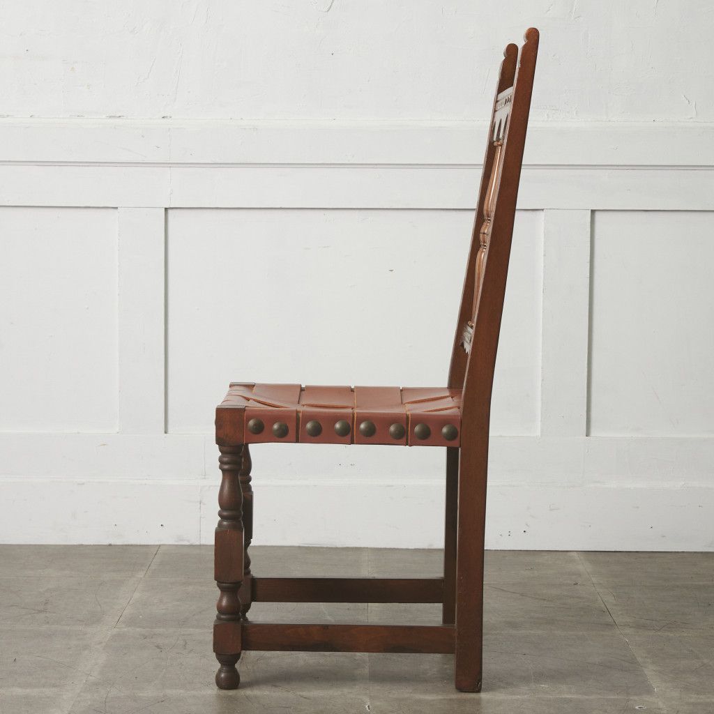 スペイン ヴィンテージ ダイニングチェア 本革 木彫刻 ビーチ 無垢材