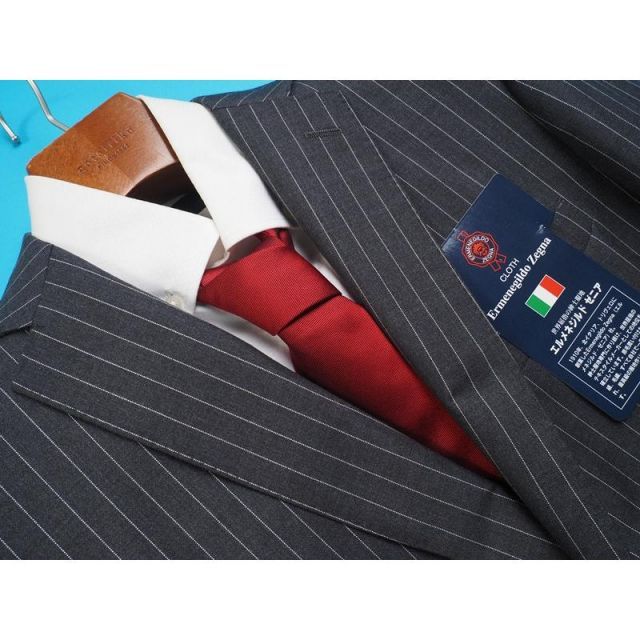 Ermenegildo Zegna ゼニア　スーツ　カラーストライプ　シルク混 新品17.3万円 大手百貨店扱い 春夏『Ermenegildo Zegna ゼニアTROPICAL