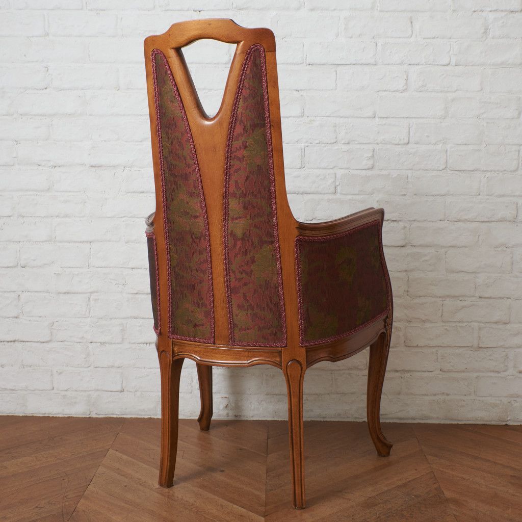 イタリア medea アームチェア 木彫刻 ビーチ 木製 ダイニングチェア