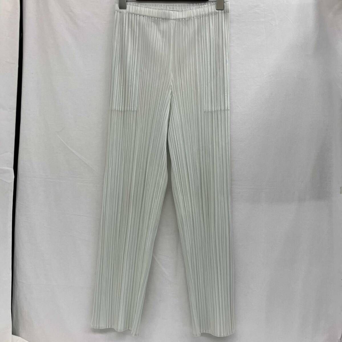 PLEATS PLEASE／プリーツプリーズ／ロングパンツ／ミントグリーン