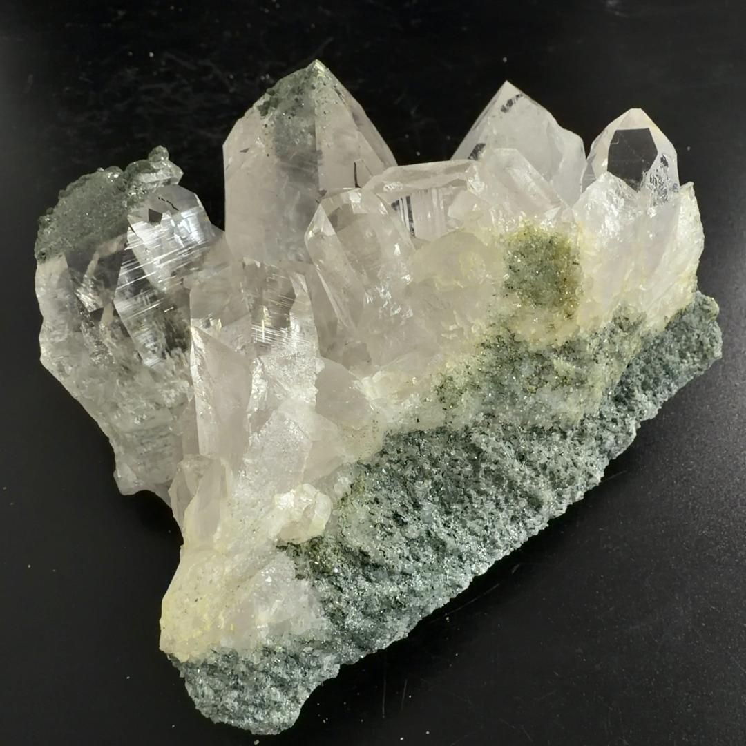  E33179 ヒマラヤ水晶 マニハール産 水晶 ヒマラヤ産 ヒマラヤ水晶 クラスター 原石 天然石 鉱物 パワーストーン クォーツ キャンドルスタンド 置物 インテリア小物