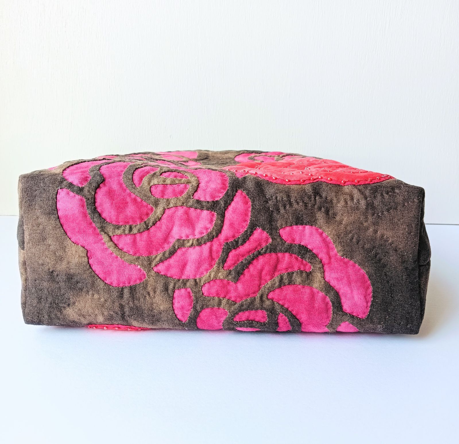 ハワイアンキルト トートバッグ ロケラニ ブラウン - メルカリ