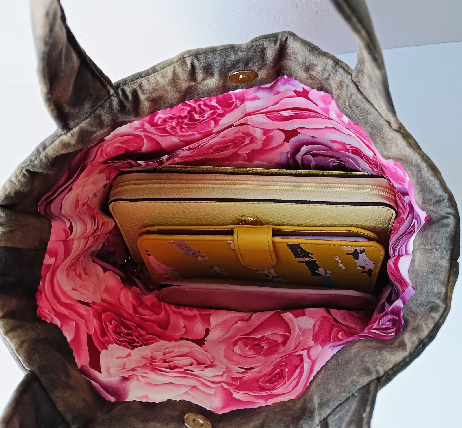 ハワイアンキルト トートバッグ ロケラニ ブラウン - メルカリ