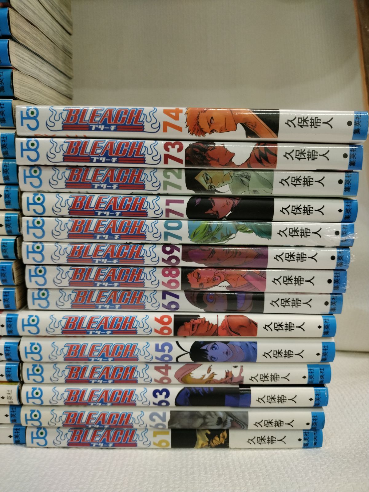 ☆【未開封7冊】BLEACH ブリーチ 1～74巻 コミック全巻セット 久保帯人