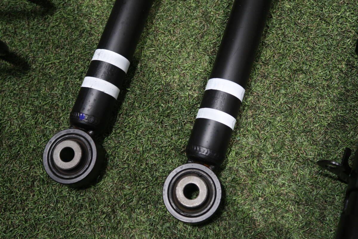 美品＞スズキ MK54S スペーシアカスタム 純正 サスペンション