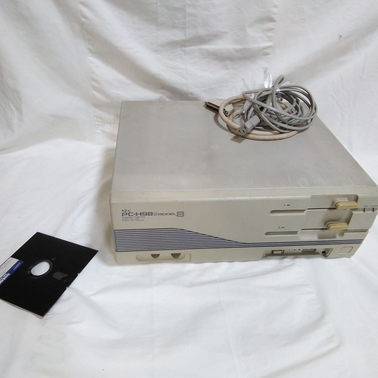 ジャンク！ 電源入りません パソコン NEC PC-H98S model8 希少5インチ