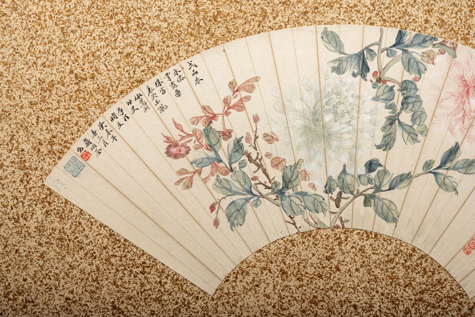 明★ 惲 寿平 花卉扇面 原寸★ 故宮博物院 二玄社 中国 扇面画 古玩 明☆ 惲 寿平 花卉扇面 原寸☆ 故宮博物院 二玄社 中国 扇面画 古玩