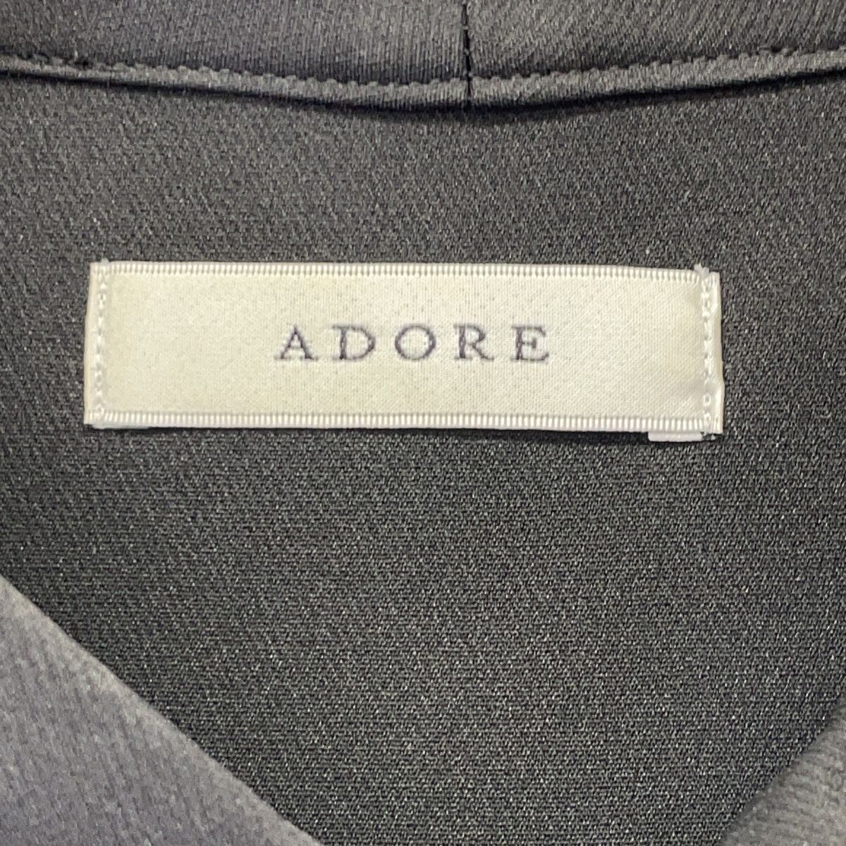 ADORE アドーア 531-1110006 ﾌﾞﾗｯｸ ﾄﾘﾌﾟﾙｸﾛｽﾊﾟｰｶｰ 38 - メルカリ 