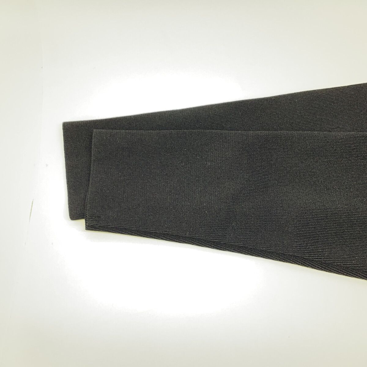 ADORE アドーア 531-2170121 ﾌﾞﾗｯｸ ｹｰﾌﾟﾚｲﾔｰﾄﾞﾆｯﾄ 38 - メルカリ 