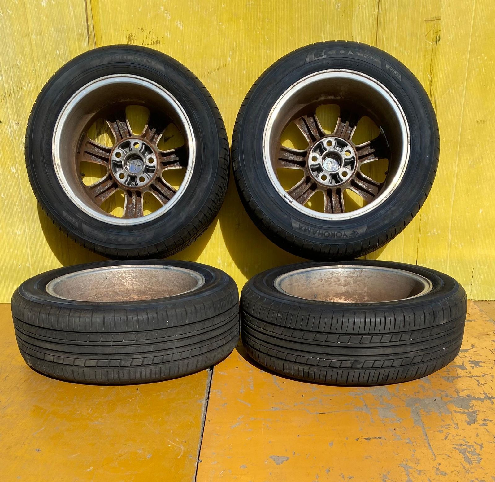 ZT-7547] 4本 5穴 TOYOTA アルミホイール 16X6 1/2JJ ヨコハマタイヤ