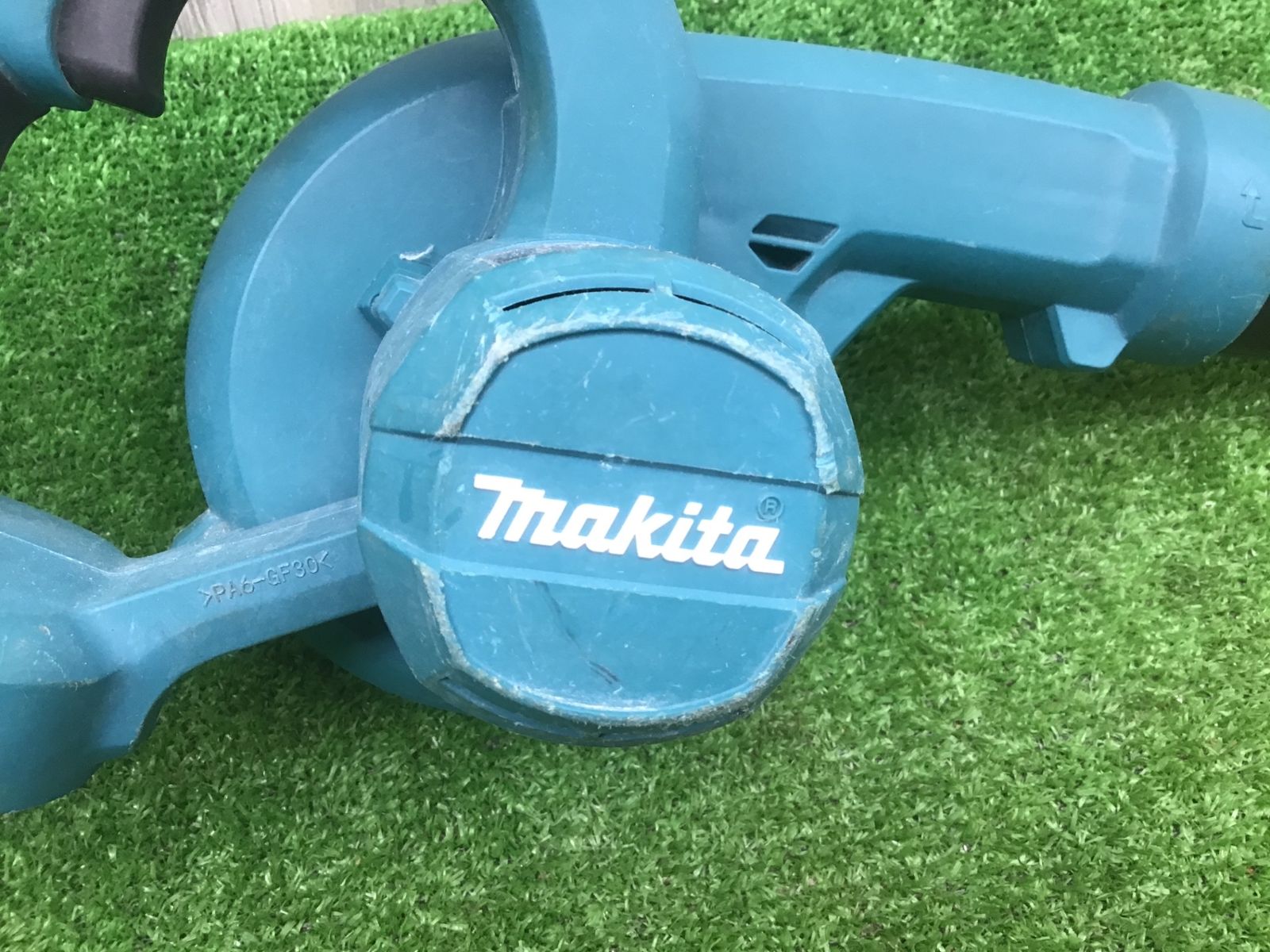 マキタmakita コードレスブロワ