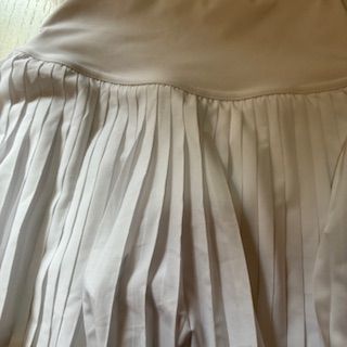 アローヨガ Alo Yoga グランドスラム プリーツスカート XS - メルカリ