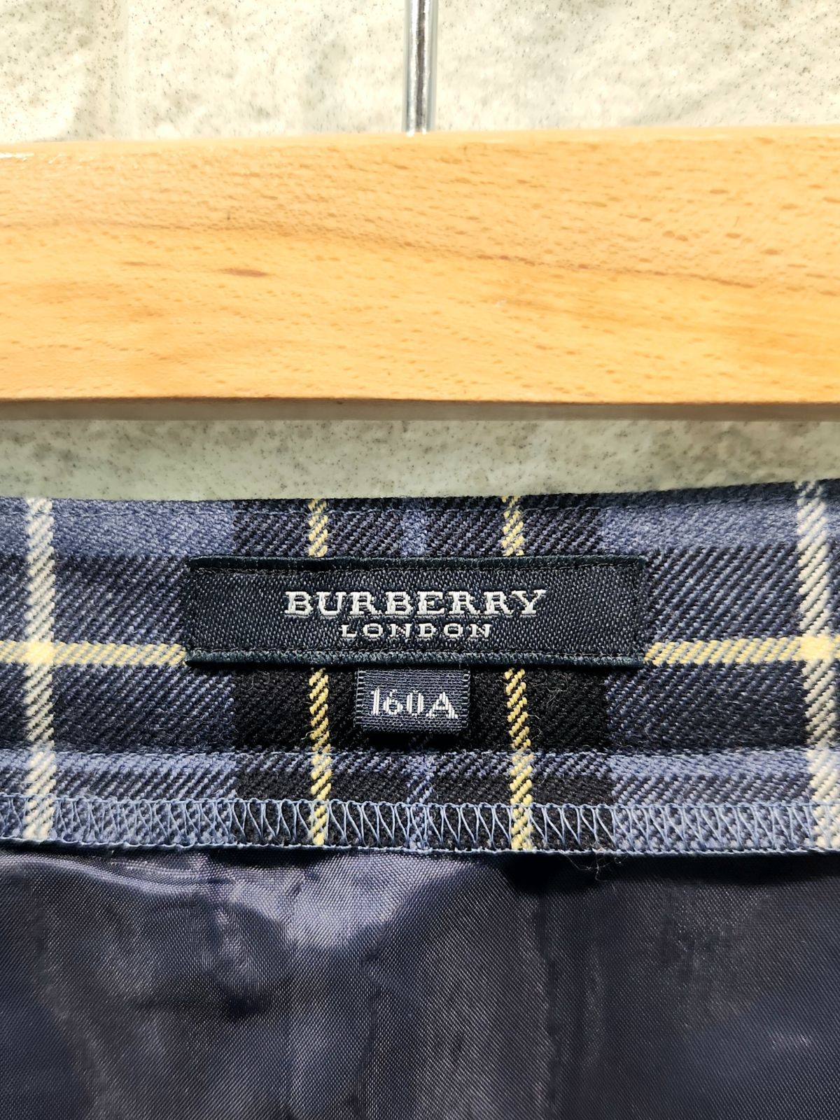 BURBERRY LONDON バーバリー ロンドン プリーツチェックスカート 160A