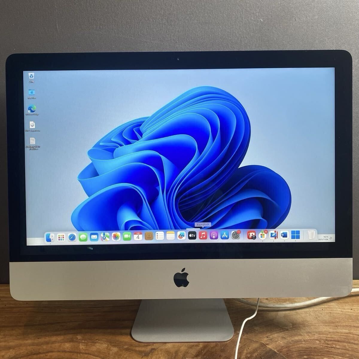 美品］Apple iMac 21.5インチ Late 2015/Core i5 / メモリ16GB / SSD