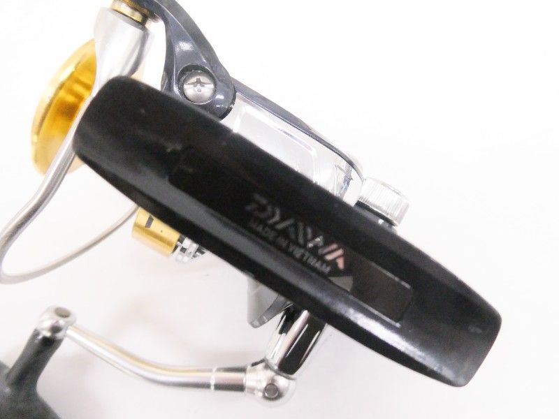 タマモンスター 6000番 ダイワ タマンモンスター 6000 スピニング