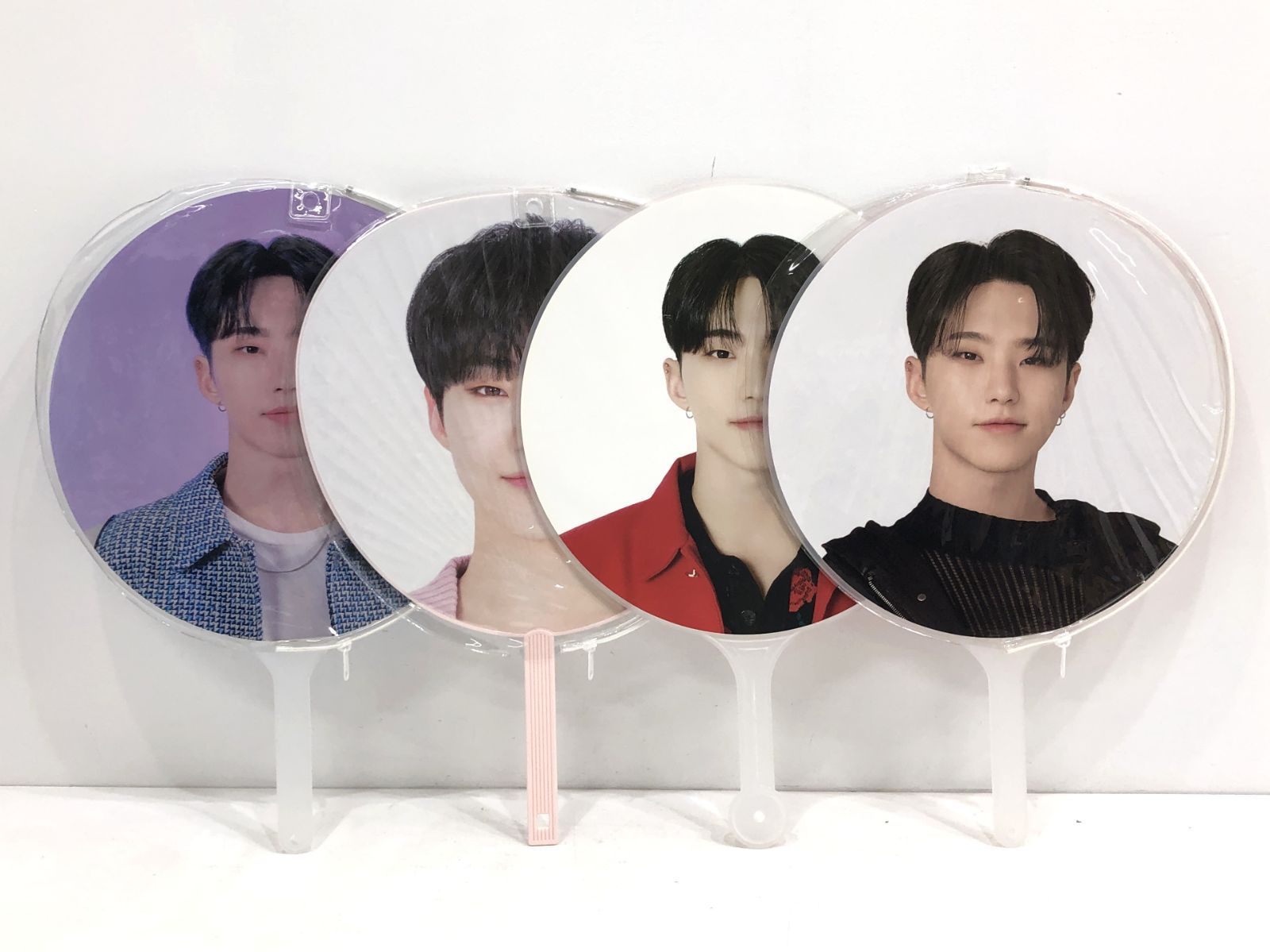 SEVENTEEN ホシ うちわ セット 小牧店】SEVENTEEN ホシ うちわセット 【T353-2927】 - メルカリ